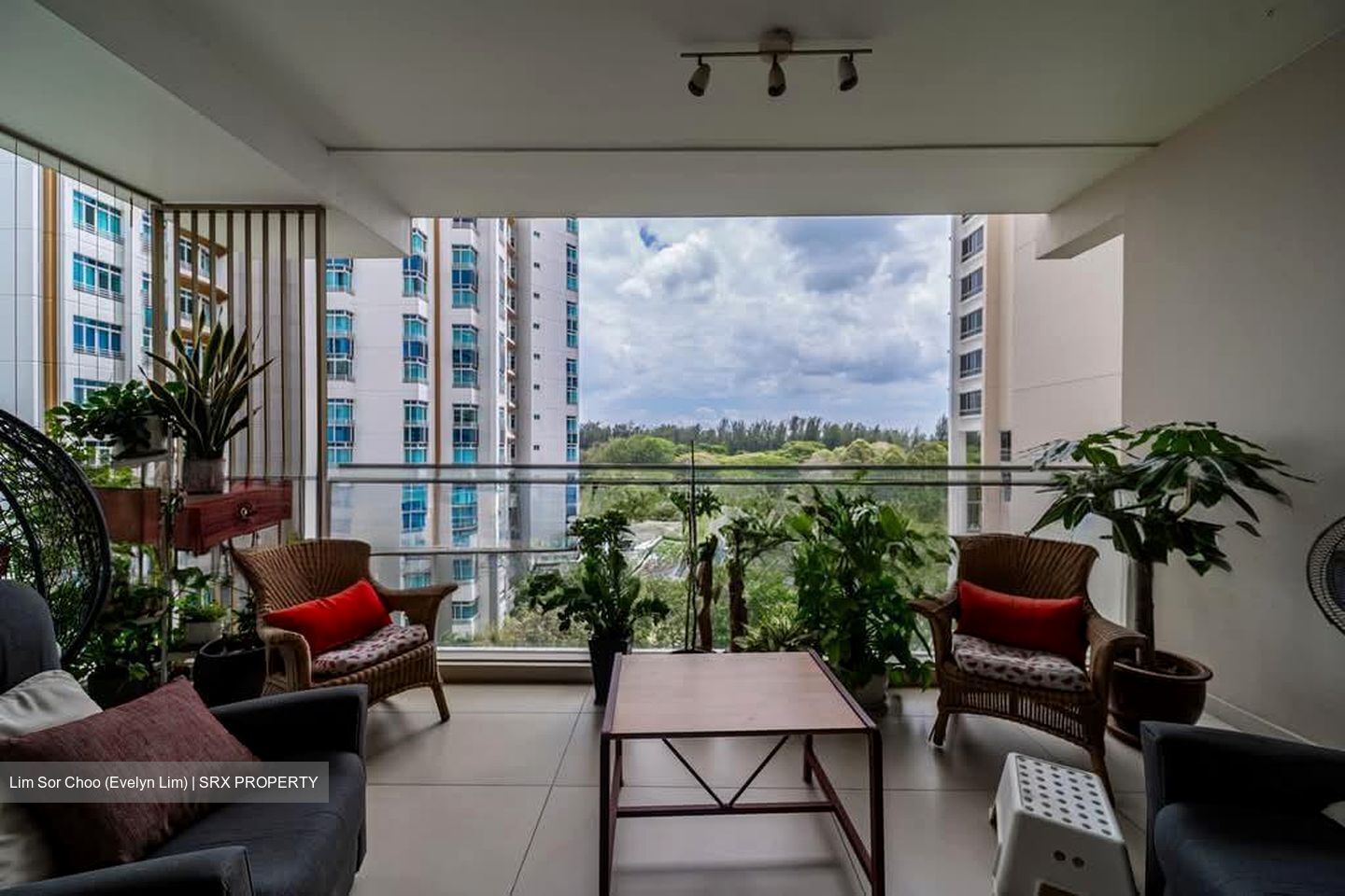 The Seafront On Meyer (D15), Condominium #531175501
